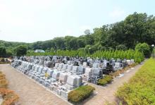 バリアフリーでゆとりある墓域